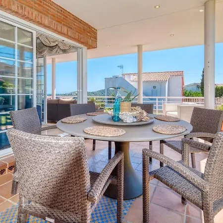 Costacabana - Beyonce Lloret de Mar